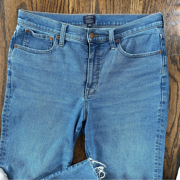 J Crew Jeans - Essential Straight - Picture 2 of 8